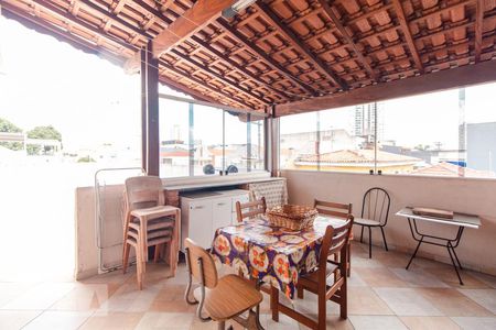 Casa à venda com 288m², 3 quartos e 2 vagasChurrasqueira