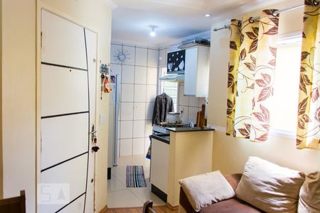 Sala de apartamento para alugar com 2 quartos, 40m² em Parque das Nações, Santo André