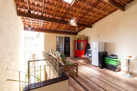 Casa para alugar com 250m², 3 quartos e 2 vagasTerraço e churrasqueira