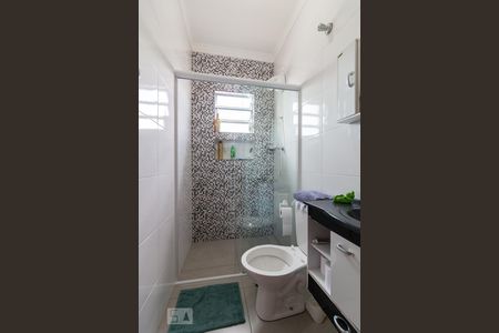Casa para alugar com 250m², 3 quartos e 2 vagasBanheiro quarto 1 suíte