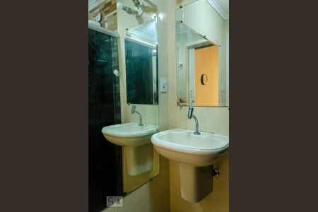 Apartamento à venda com 51m², 1 quarto e sem vaga Apartamento à venda com 51m², 1 quarto e sem vagaBanheiro