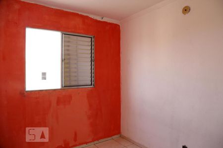 Quarto 1 de apartamento à venda com 2 quartos, 49m² em Parque Pinheiros, Taboão da Serra