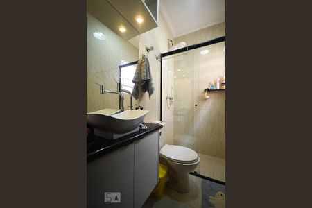 Casa de condomínio à venda com 136m², 3 quartos e 3 vagas Casa de condomínio à venda com 136m², 3 quartos e 3 vagasBanheiro