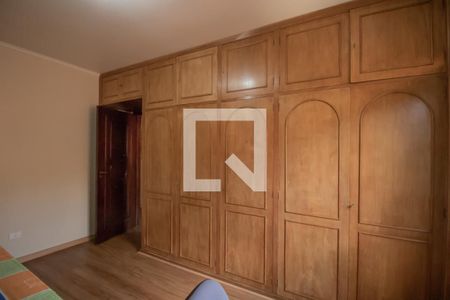 Casa à venda com 268m², 4 quartos e 4 vagasQuarto 3