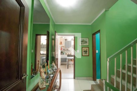 Casa à venda com 268m², 4 quartos e 4 vagasCorredor