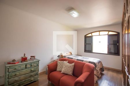 Casa à venda com 268m², 4 quartos e 4 vagasQuarto 2