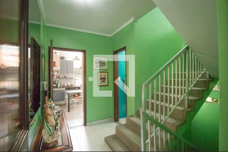 Casa à venda com 268m², 4 quartos e 4 vagasCorredor