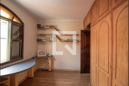 Casa à venda com 268m², 4 quartos e 4 vagasQuarto 4