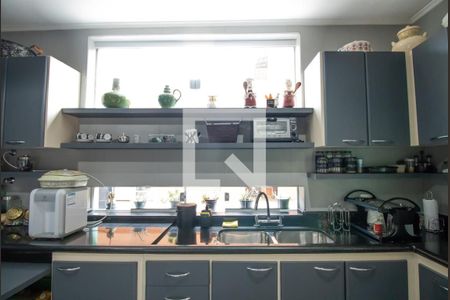 Casa à venda com 268m², 4 quartos e 4 vagasCozinha