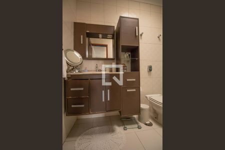 Casa à venda com 268m², 4 quartos e 4 vagasBanheiro da Suíte