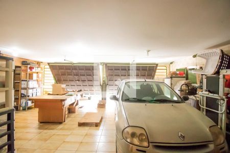 Casa à venda com 268m², 4 quartos e 4 vagasGaragem