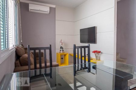 Sala de casa à venda com 3 quartos, 70m² em Vila Aurora (zona Norte), São Paulo