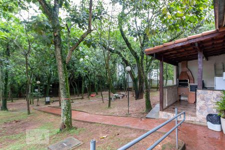 Apartamento à venda com 42m², 2 quartos e sem vagaÁrea comum