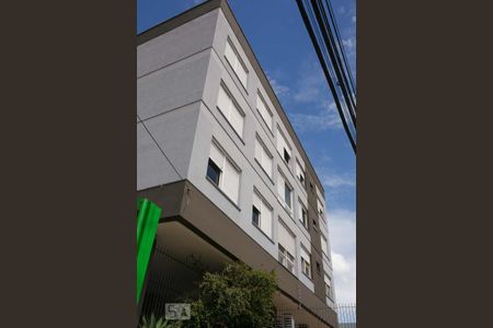 Apartamento à venda com 80m², 2 quartos e 1 vaga Apartamento à venda com 80m², 2 quartos e 1 vagaFachada