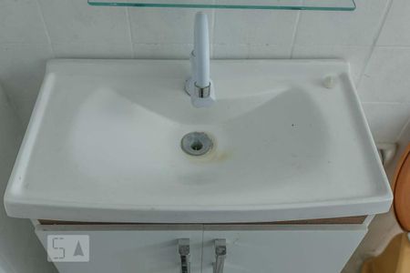 Apartamento à venda com 80m², 2 quartos e 1 vaga Apartamento à venda com 80m², 2 quartos e 1 vagaBanheiro