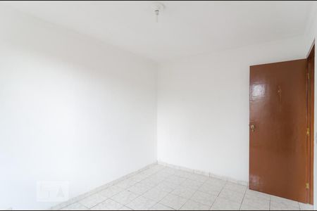 Quarto 1 de apartamento para alugar com 2 quartos, 50m² em Vila Guarani (z Sul), São Paulo