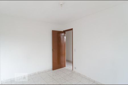 Quarto 1 de apartamento para alugar com 2 quartos, 50m² em Vila Guarani (z Sul), São Paulo