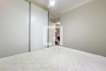 Quarto 1 de apartamento para alugar com 2 quartos, 50m² em Jardim Roberto, Osasco