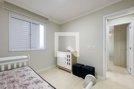 Quarto 2 de apartamento para alugar com 2 quartos, 50m² em Jardim Roberto, Osasco