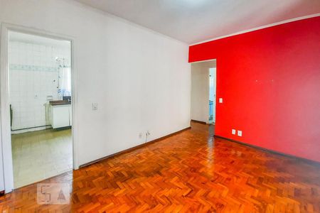 Apartamento à venda com 65m², 2 quartos e 1 vagaSala