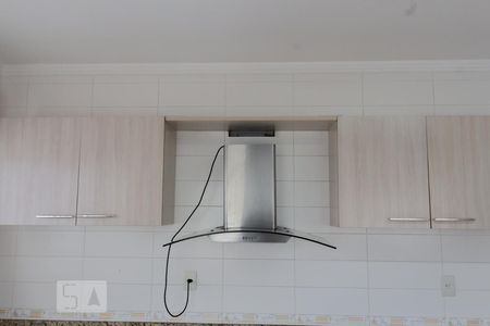 Casa à venda com 350m², 4 quartos e 5 vagas Casa à venda com 350m², 4 quartos e 5 vagasCozinha