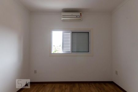 Casa à venda com 350m², 4 quartos e 5 vagas Casa à venda com 350m², 4 quartos e 5 vagasSuíte 3