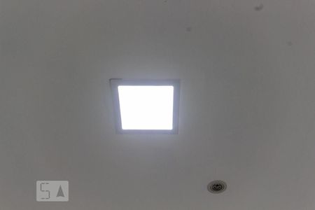 Casa à venda com 350m², 4 quartos e 5 vagas Casa à venda com 350m², 4 quartos e 5 vagasÁrea comum - Salão de festas