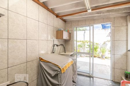 Casa à venda com 172m², 3 quartos e 4 vagasÁrea de Serviço