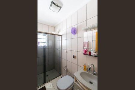 Casa à venda com 172m², 3 quartos e 4 vagasBanheiro 2