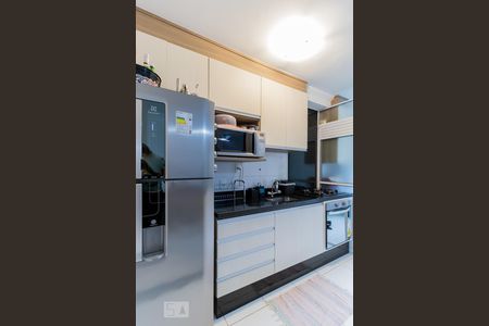 Apartamento à venda com 54m², 2 quartos e 1 vaga Apartamento à venda com 54m², 2 quartos e 1 vagaCozinha