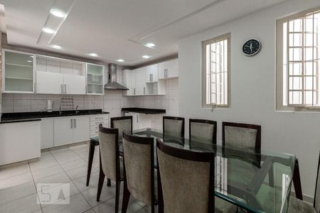 Casa à venda com 150m², 3 quartos e 5 vagasCozinha