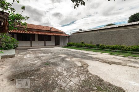 Casa à venda com 150m², 3 quartos e 5 vagasÁrea Externa