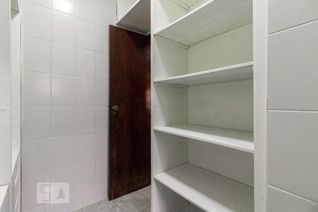 Closet da suíte de casa à venda com 3 quartos, 150m² em Ipiranga, Belo Horizonte