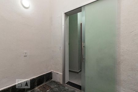 Casa à venda com 150m², 3 quartos e 5 vagasBanheiro