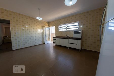Casa à venda com 168m², 3 quartos e 2 vagasCozinha