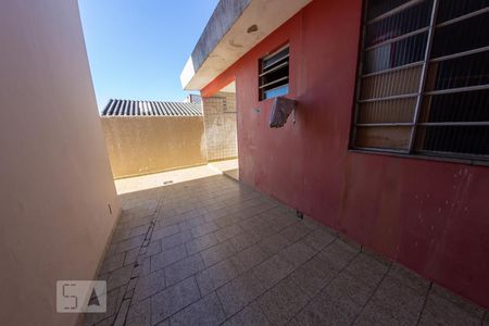 Casa à venda com 168m², 3 quartos e 2 vagasÁrea de Serviço