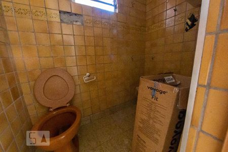 Casa à venda com 168m², 3 quartos e 2 vagasBanheiro 3