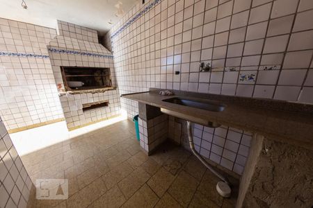 Casa à venda com 168m², 3 quartos e 2 vagasChurrasqueira