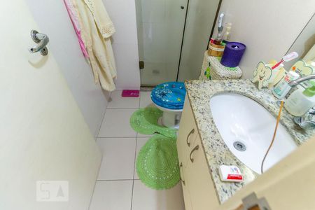 Apartamento à venda com 66m², 2 quartos e 1 vagaBanheiro Social