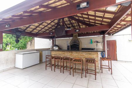 Apartamento à venda com 66m², 2 quartos e 1 vagaÁrea comum - Churrasqueira