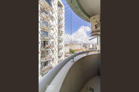 Apartamento à venda com 66m², 2 quartos e 1 vagaVaranda da Suíte