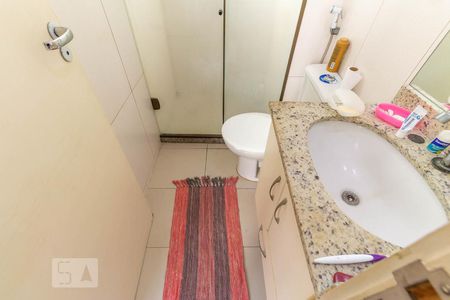 Apartamento à venda com 66m², 2 quartos e 1 vagaBanheiro da Suíte