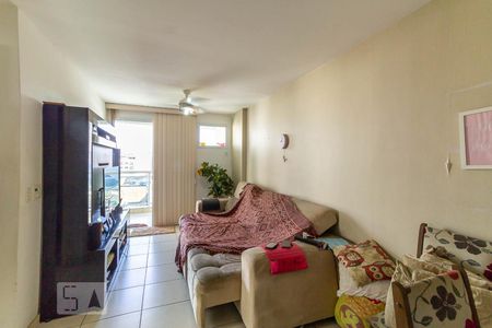 Sala de apartamento à venda com 2 quartos, 66m² em Todos Os Santos, Rio de Janeiro