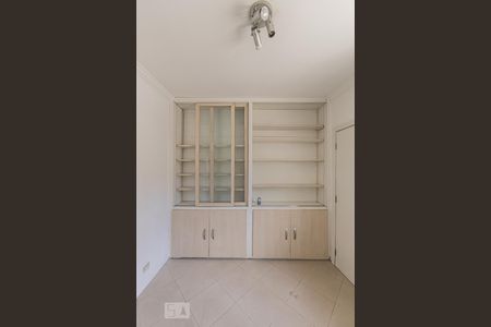 Casa à venda com 180m², 4 quartos e 2 vagas Casa à venda com 180m², 4 quartos e 2 vagasSuite 2