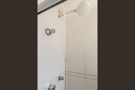 Casa à venda com 180m², 4 quartos e 2 vagas Casa à venda com 180m², 4 quartos e 2 vagasBanheiro Suite 2