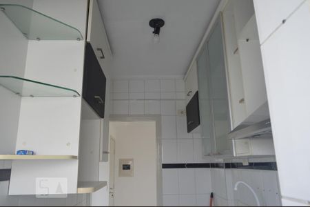 Apartamento à venda com 58m², 2 quartos e 2 vagasCozinha