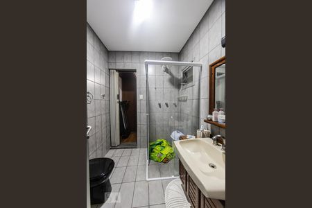 Casa à venda com 130m², 2 quartos e 1 vagaBanheiro Quarto 2