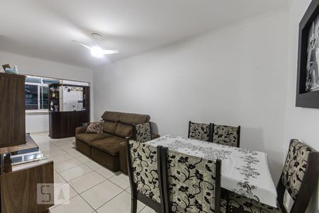 Sala de casa à venda com 2 quartos, 130m² em Vila Bertioga, São Paulo