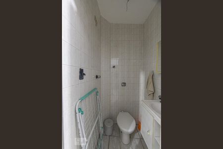 Casa à venda com 130m², 2 quartos e 1 vagaBanheiro