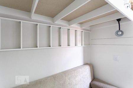 Quarto de kitnet/studio para alugar com 3 quartos, 109m² em Carmo, Belo Horizonte